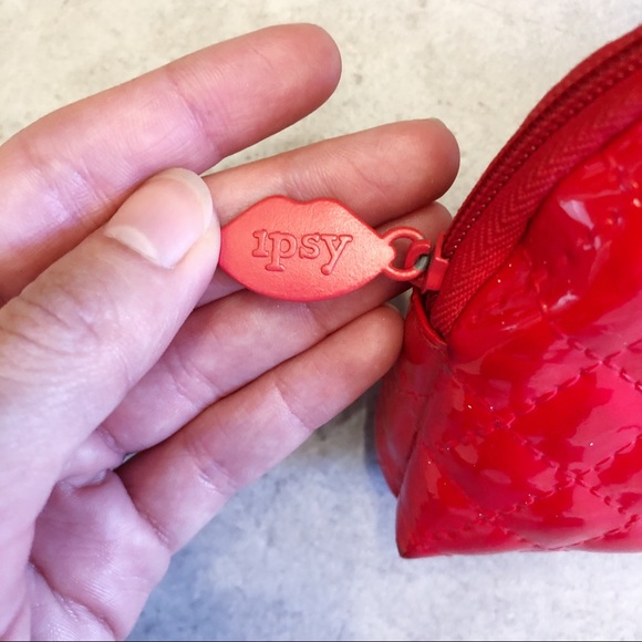 Ipsy Red Mini Makeup Bag - Picture 3 of 5